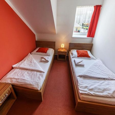 Wellness Hotel Hukvaldy Polopenze A Wellness V Cene Příbor Dış mekan fotoğraf